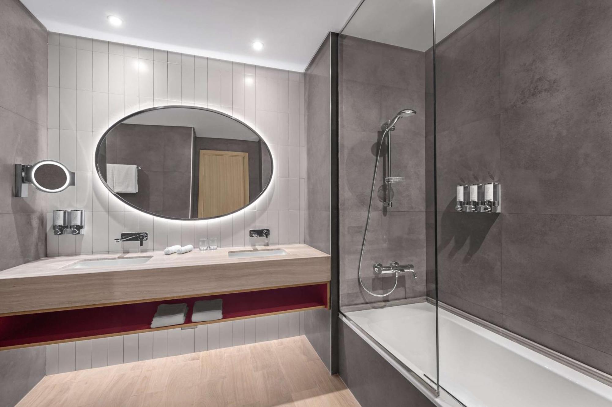 Hampton By Hilton Marjan Island Hotel Ras al-Khaimah Buitenkant foto